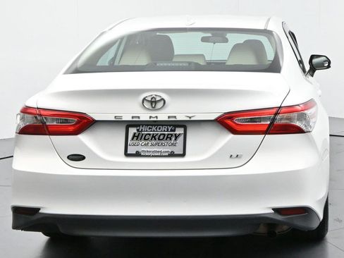 Used 2019 Toyota Camry LE FWD image 6