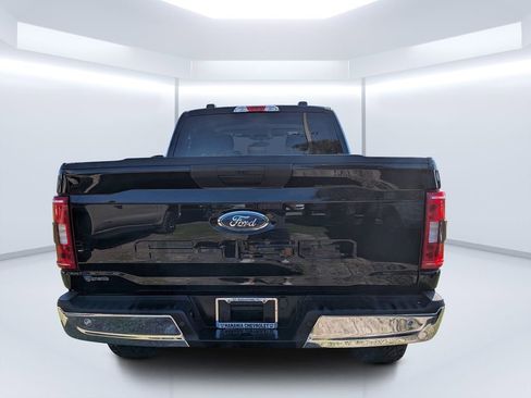 Used 2023 Ford F150 XLT image 4