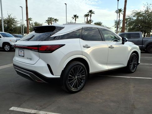 Used 2025 Lexus RX 350h w/ Convenience Package AWD/4WD image 4