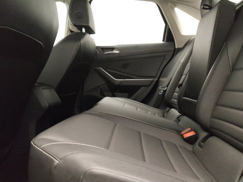 Used 2024 Volkswagen Jetta SE FWD image 18