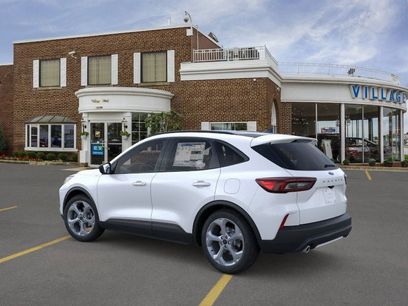 New 2025 Ford Escape ST-Line w/ Cold Weather Package