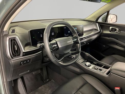 Certified 2026 Kia Sorento EX w/ EX Premium Package FWD image 17