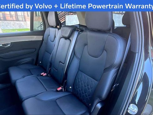 Used 2025 Volvo XC90 B6 Plus AWD/4WD image 37