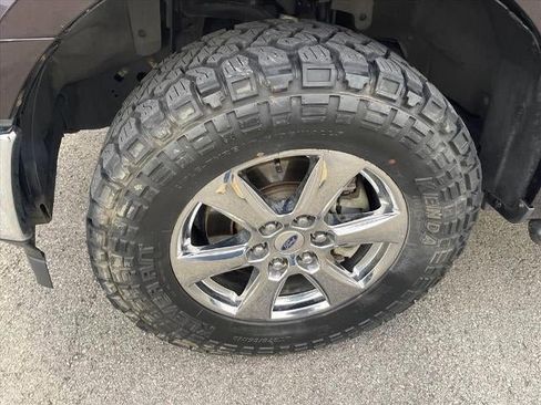 Used 2018 Ford F150 XLT w/ Equipment Group 302A Luxury image 6