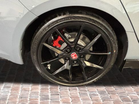 New 2026 Honda Civic Type R image 30
