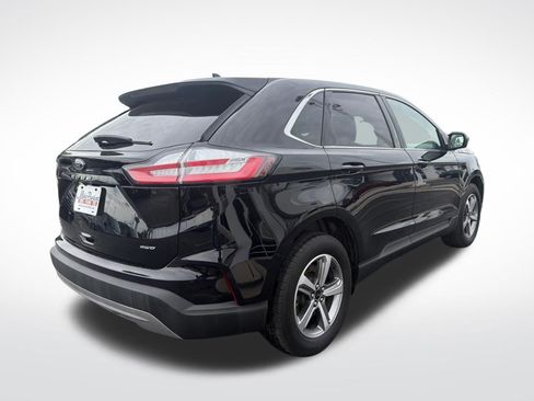 Certified 2024 Ford Edge SEL w/ Convenience Package AWD/4WD image 8