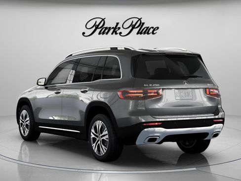 New 2026 Mercedes-Benz GLB 250 image 14