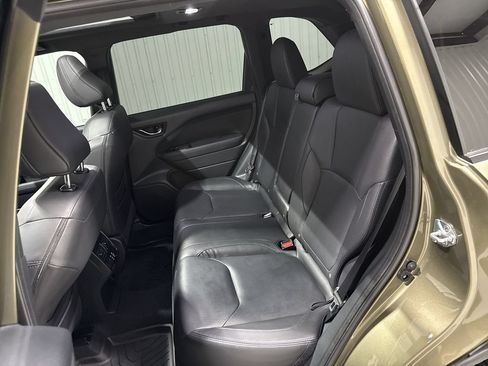 Used 2025 Subaru Forester Limited w/ Popular Package #2 AWD/4WD image 26