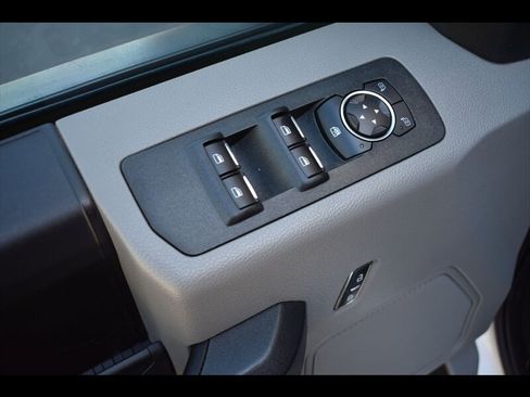 Used 2018 Ford F150 XL w/ Equipment Group 101A Mid image 18