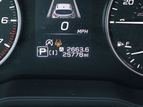 Used 2024 Subaru Crosstrek 2.0i Premium image 27