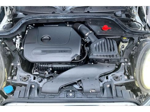 Used 2020 MINI Cooper 2-Door Hardtop image 12