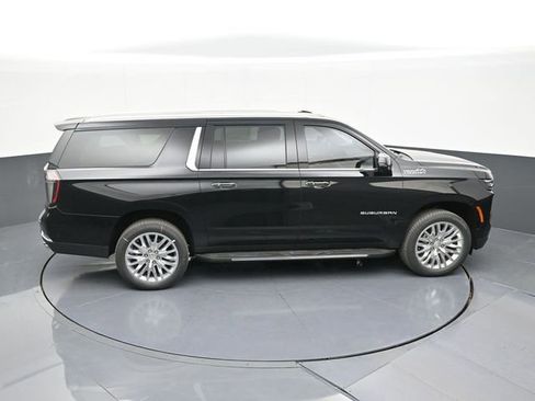 New 2026 Chevrolet Suburban High Country w/ Sun And Tow Package AWD/4WD image 63