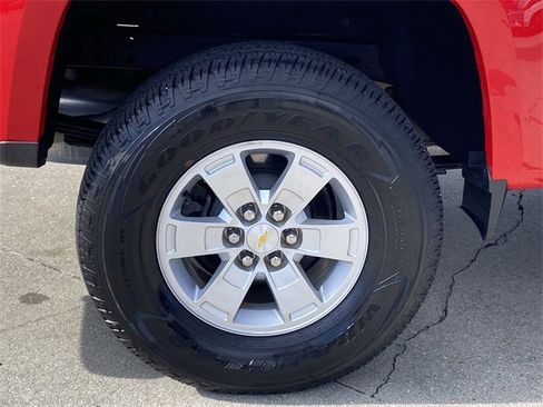 Used 2020 Chevrolet Colorado W/T w/ WT Convenience Package image 29