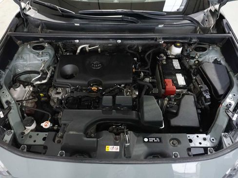 Used 2023 Toyota RAV4 XLE image 12