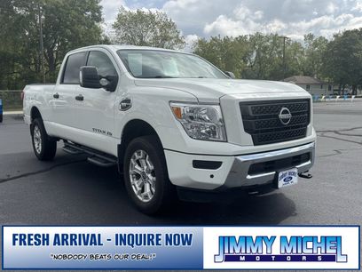 Used 2024 Nissan Titan SV w/ SV Convenience Package