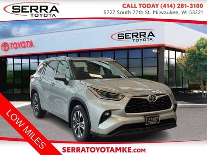 Used 2021 Toyota Highlander XLE