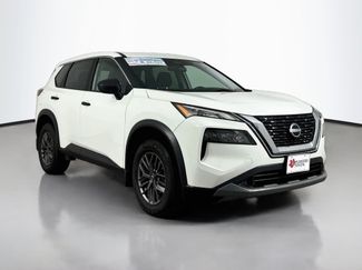Used 2023 Nissan Rogue S AWD/4WD video 1