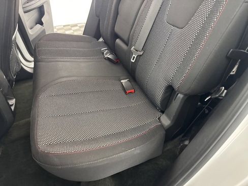 Used 2017 GMC Terrain SLE image 20