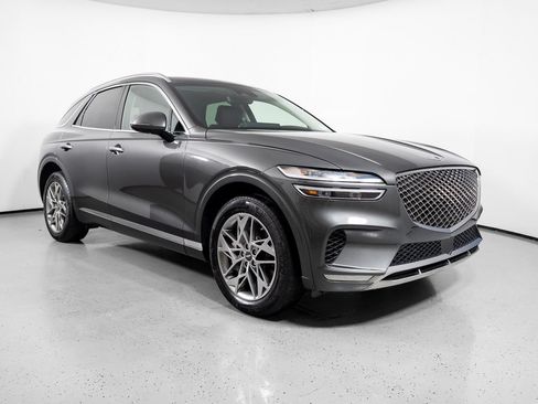 Used 2025 Genesis GV70 2.5T AWD/4WD image 2