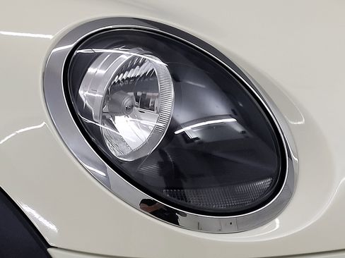 Certified 2020 MINI Cooper S image 3