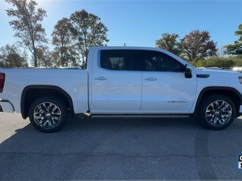 Used 2024 GMC Sierra 1500 Denali image 11