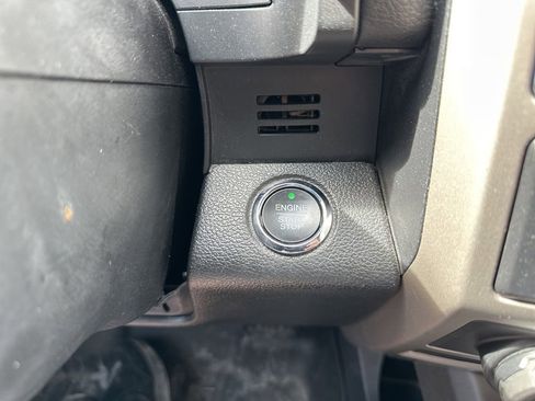 Used 2020 Ford F150 Lariat w/ Equipment Group 502A Luxury image 27