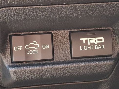 Used 2025 Toyota Tacoma TRD Pro w/ Tow Tech Package AWD/4WD image 24