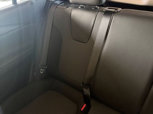 Used 2025 Buick Encore GX Preferred FWD image 37