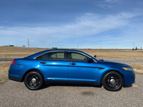 Used 2013 Ford Taurus Police Interceptor AWD image 6