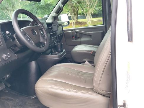 Used 2020 Chevrolet Express 2500 Extended w/ Communications Package RWD image 14