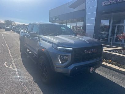 New 2026 GMC Canyon Elevation w/ Convenience Package