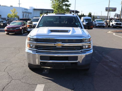 Used 2018 Chevrolet Silverado 3500 W/T w/ WT Fleet Convenience Package AWD/4WD image 3