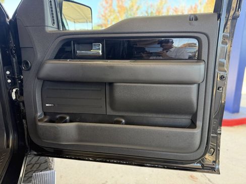 Used 2014 Ford F150 Limited image 19