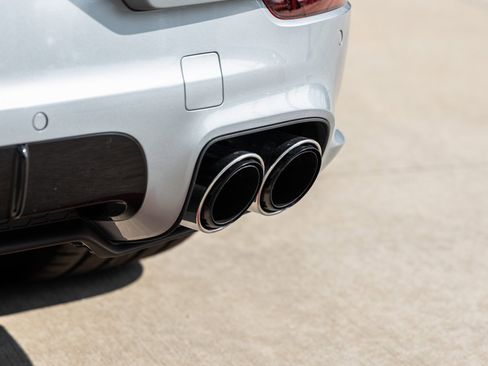 Certified 2025 Porsche Cayenne S image 15