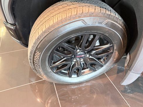 Used 2024 GMC Sierra 1500 Elevation AWD/4WD image 45