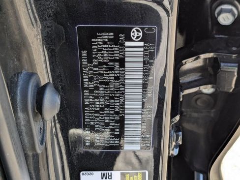 Used 2022 Toyota Corolla LE image 23