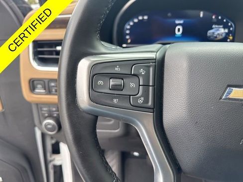 Used 2023 Chevrolet Tahoe Premier w/ Premium Package 2 AWD/4WD image 17