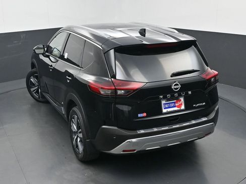 Used 2023 Nissan Rogue Platinum FWD image 35