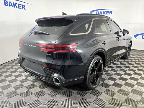 Used 2022 Genesis GV70 2.5T w/ Sport Prestige Package AWD/4WD image 9