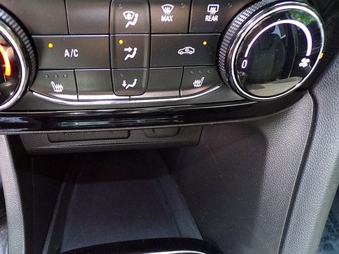 Used 2022 Buick Encore GX Preferred w/ Cold Weather Comfort Package image 20