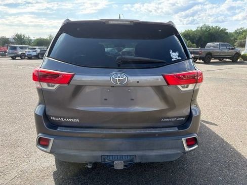 Certified 2018 Toyota Highlander Limited AWD/4WD image 5