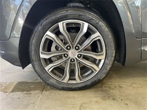 Used 2019 GMC Terrain Denali w/ Driver Alert Package II image 10