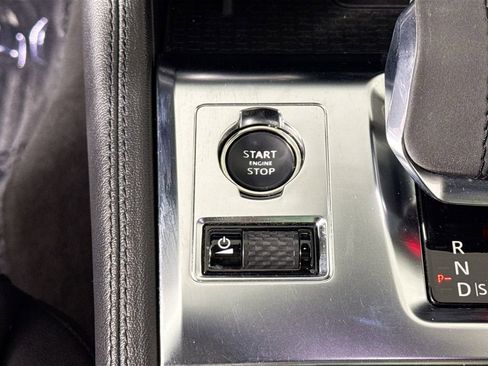 Used 2023 Jaguar F-PACE S image 17