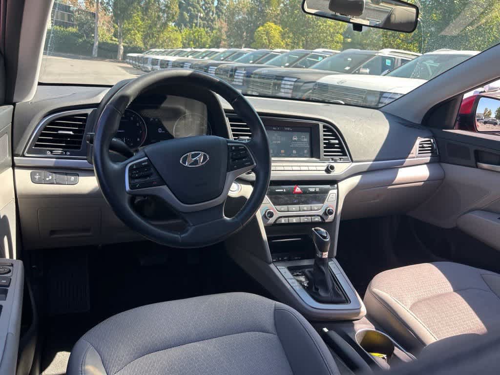Used 2017 Hyundai Elantra SE w/ SE A/T Tech Package 03 FWD image 7