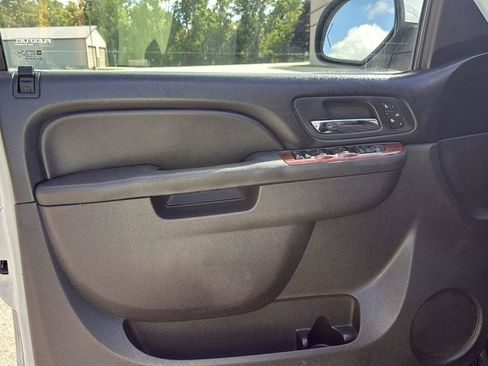 Used 2013 GMC Sierra 1500 SLT w/ SLT Convenience Package AWD/4WD image 14