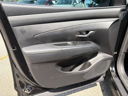 Certified 2025 Hyundai Tucson SEL AWD/4WD image 10