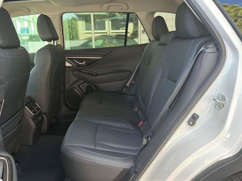 Used 2023 Subaru Outback Limited AWD/4WD image 17