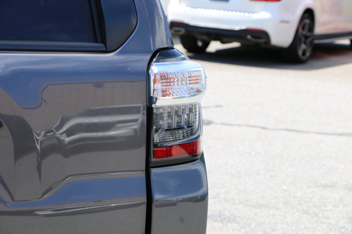 Used 2021 Toyota 4Runner Venture w/ Moonroof Package AWD/4WD image 7