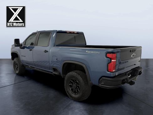 Used 2024 Chevrolet Silverado 2500 ZR2 w/ ZR2 Bison Edition image 4