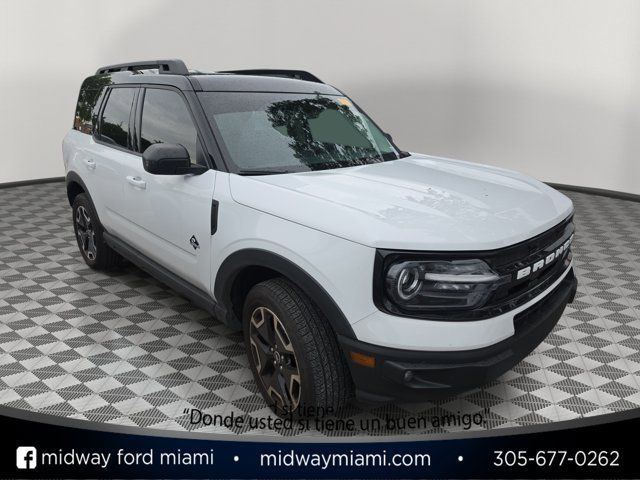 Used 2022 Ford Bronco Sport Outer Banks AWD/4WD image 1